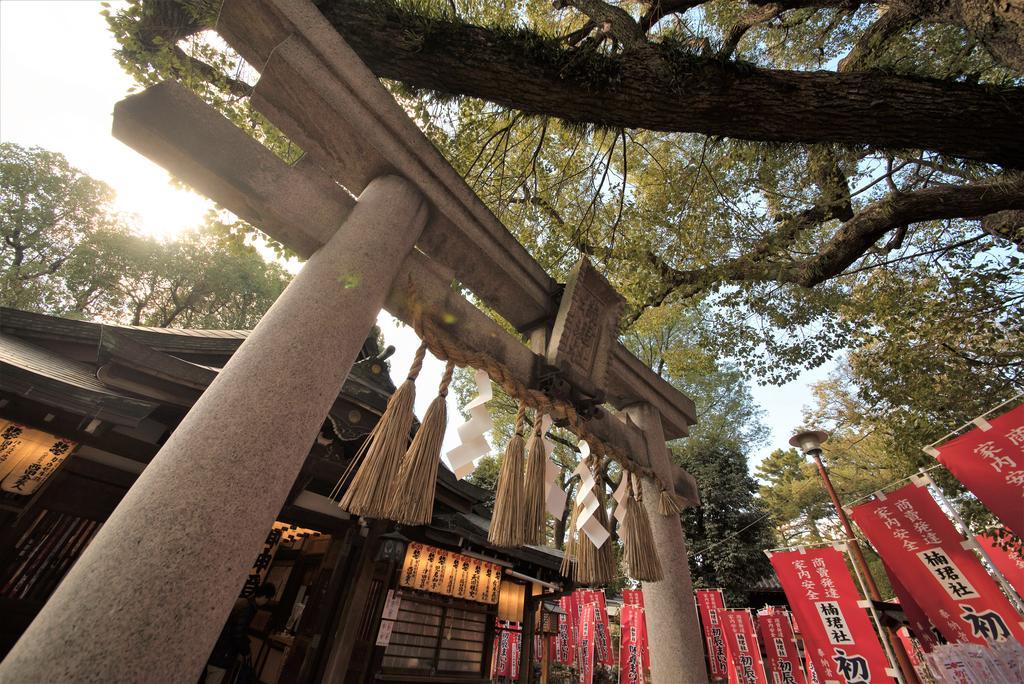 Banana Hammock Hotel Osaka Bagian luar foto